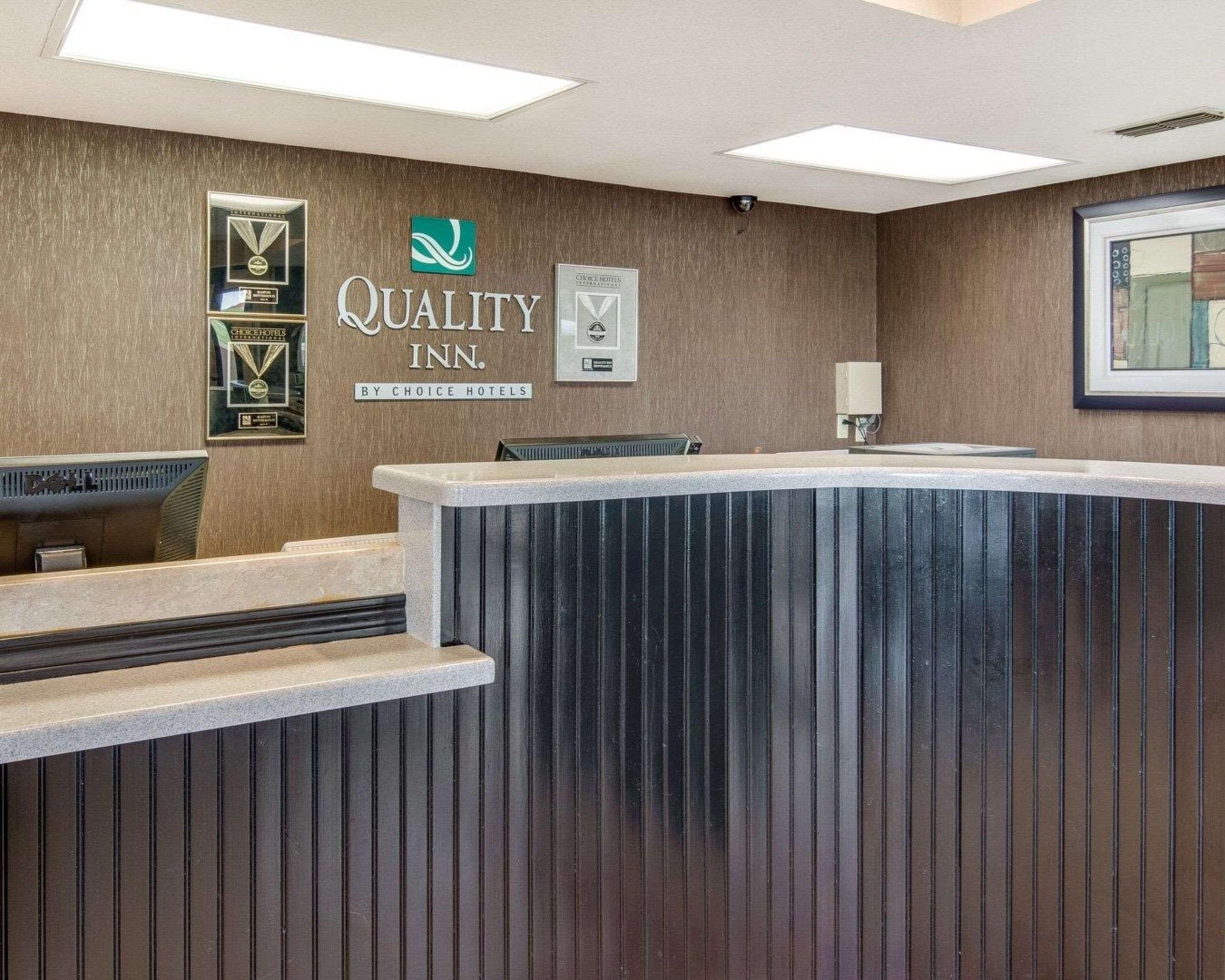Quality Inn Mt Pleasant Mount Pleasant Exterior photo