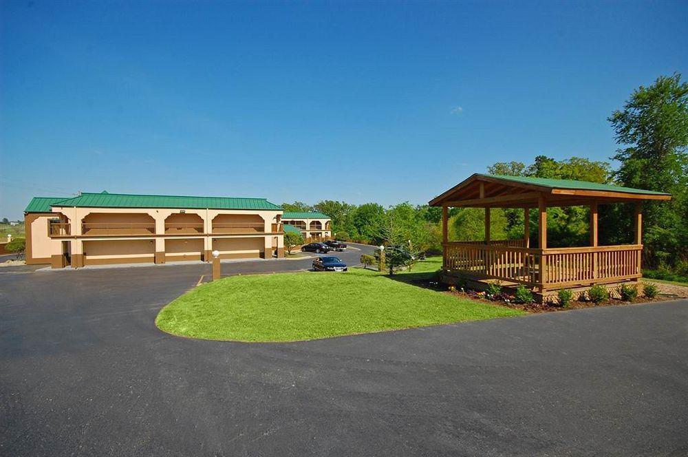 Quality Inn Mt Pleasant Mount Pleasant Exterior photo